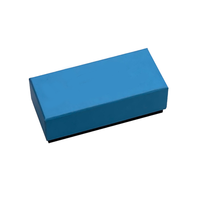 Prostokątne niebieskie opakowanie na papierowe pudełko z francuskim makaronem z wkładką