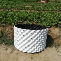 Air pruning container for Plant Cultivation on the market in flower pot.