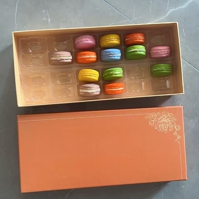 Pudełko do opakowań na plasterki Macaron Pączka Mousse Desert Pieczenie Biały karton Papier czekoladowy Macaron Pudełko